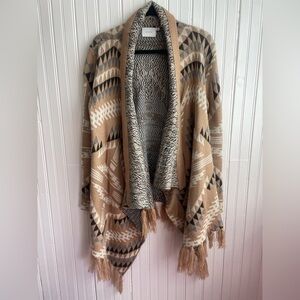 Women’s Lush Aztec Print Open Front Drapey Cardigan Size M
